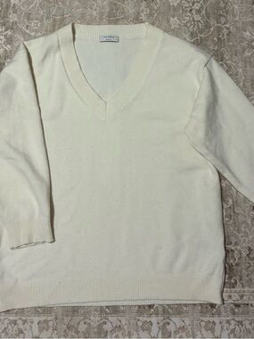 Aritzia Cream V-Neck Cotton Sweater